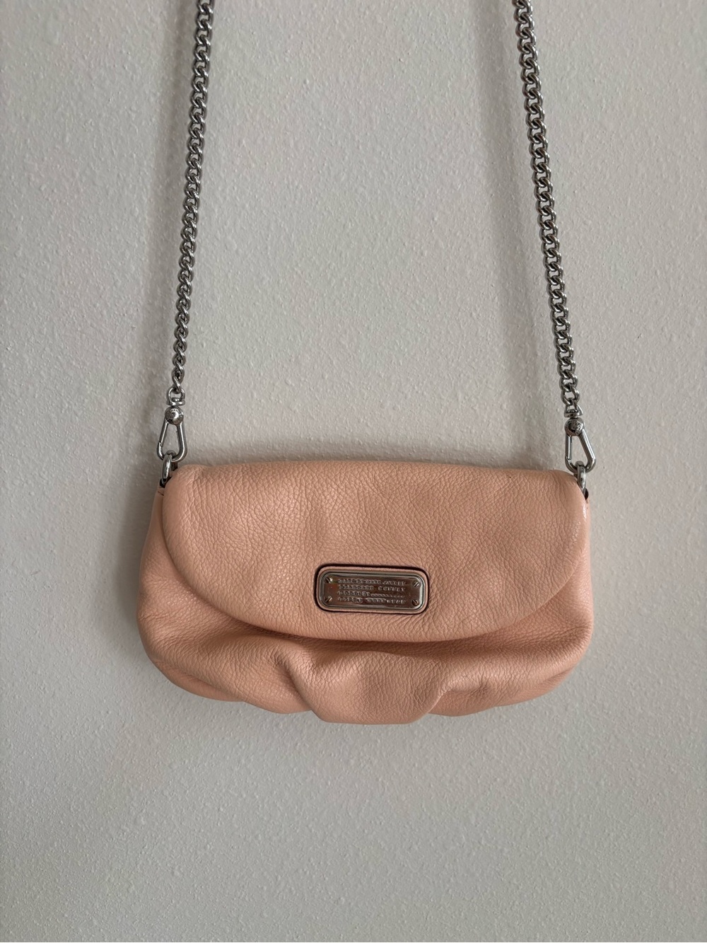Marc by Marc Jacobs Karlie Q Leather Crossbody in Peach Blush w/Silver Chain